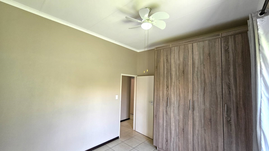 To Let 3 Bedroom Property for Rent in Melodie North West